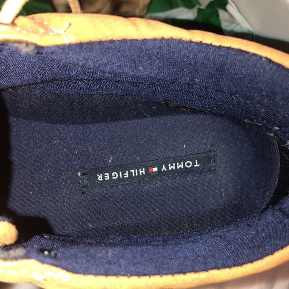 Hilfiger rain boot - Picture 4 of 5